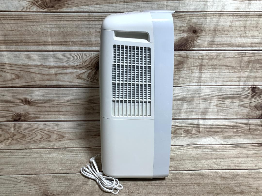 シャープ 23畳 冷風・衣類乾燥除湿機 コンパクトクール CM-L100 良品