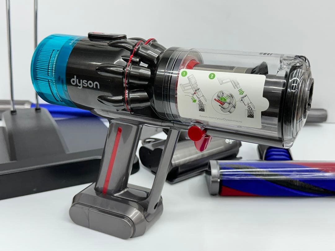 美品　動作保証　ダイソン掃除機　SV21 本体　ヘッド　パイプ　純正バッテリー付