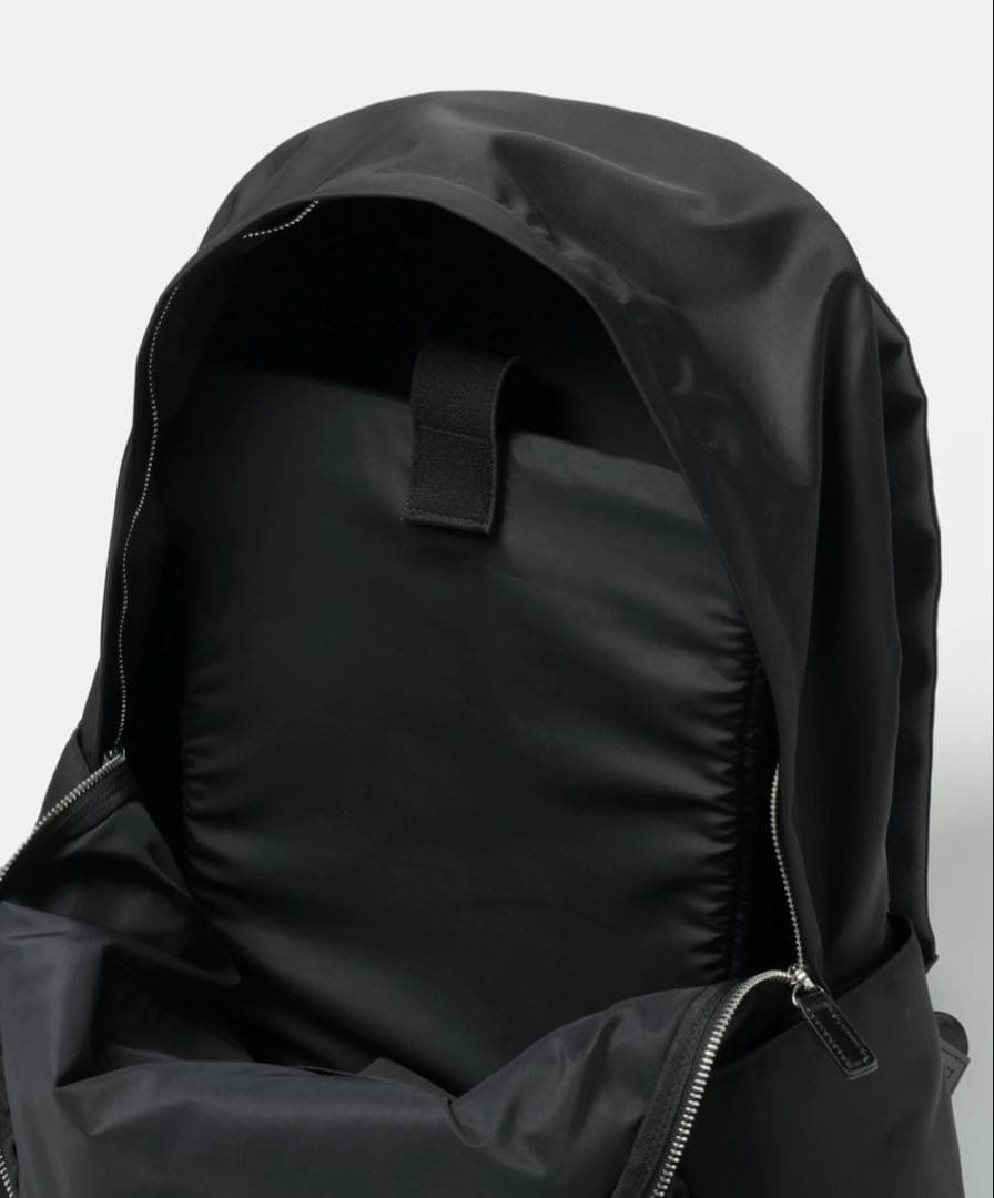 新品MB ULTIMATE FABRICデイパックbyリモンタ リュック