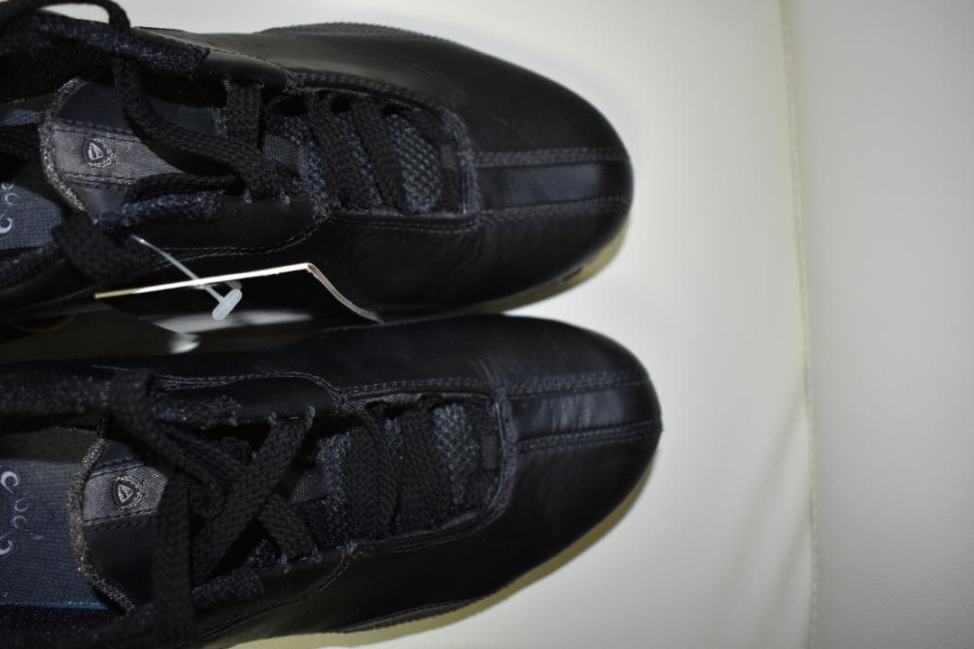 Nike Shox ブラックレザーシューズ 未使用