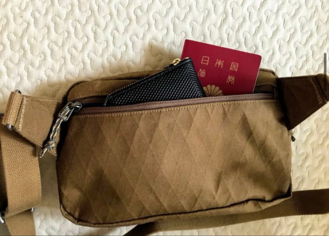 Patagonia ブラウン ショルダーバッグ