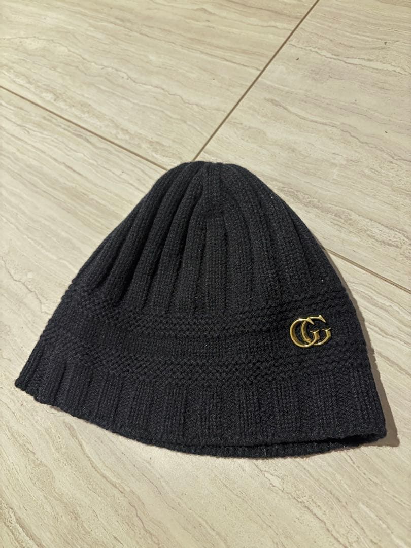 GUCCI グッチ　ビーニー　ニットキャップ　gg 金具　ブラック