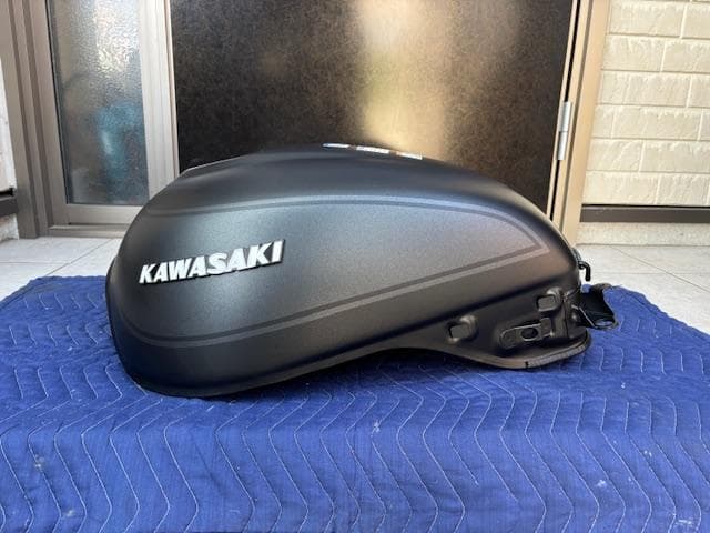 Z900RS SE　2025　純正タンク　マットブラック　カワサキ