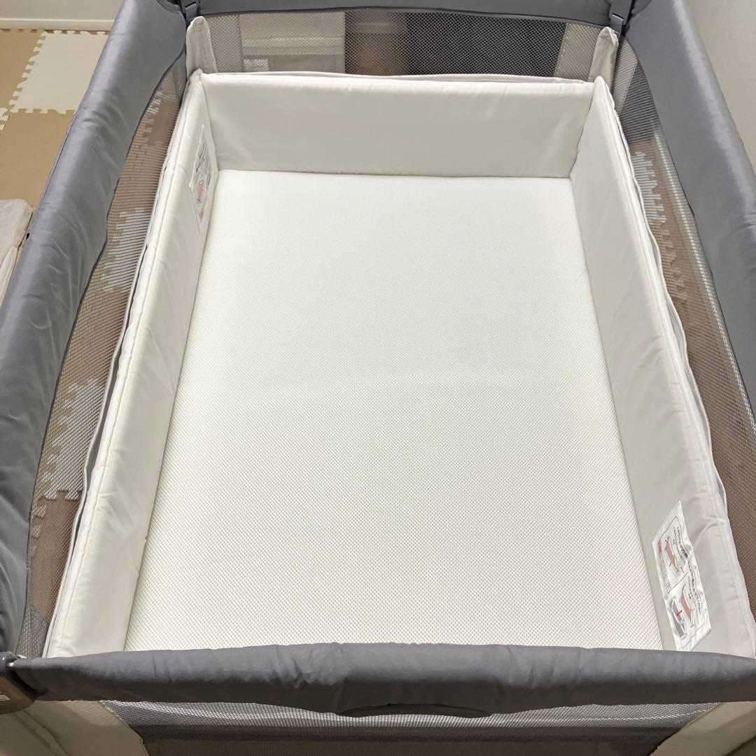 ベビーベッド　アップリカ　ココネルエアーAB
