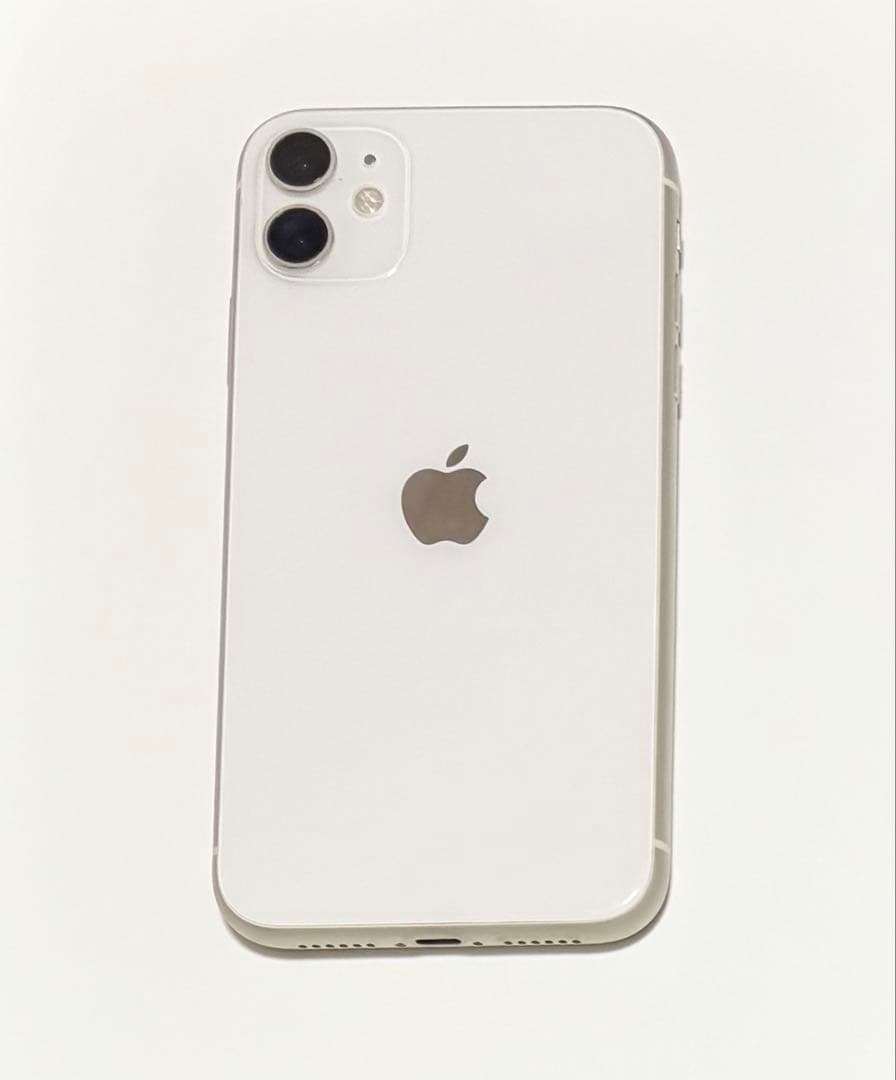 iPhone11、ホワイト、SIMロック解除済み、付属品、箱付き