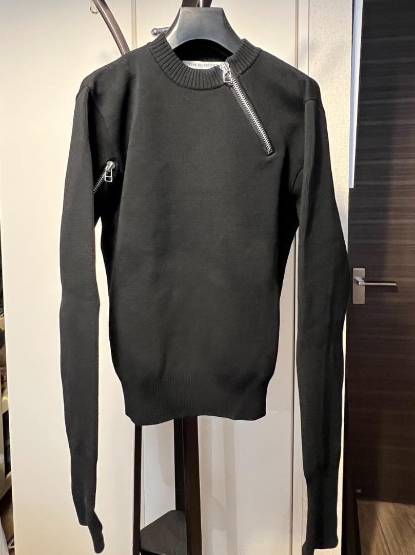 サリバン　ジップニット