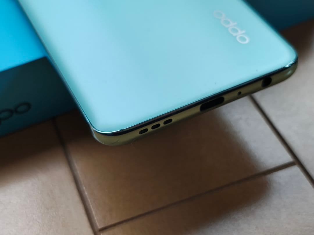 OPPO A55s 5G　グリーン