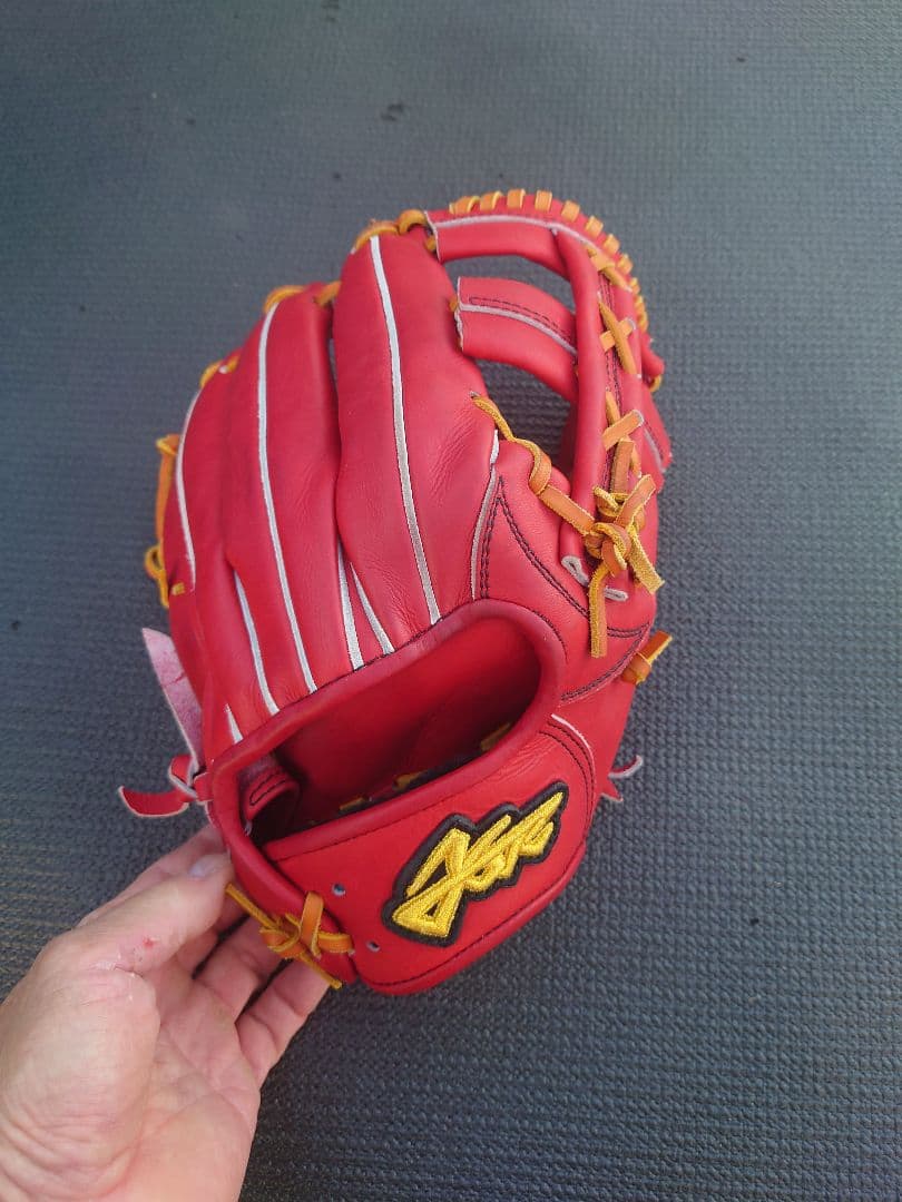 エールストーリー硬式店舗別注グラブ