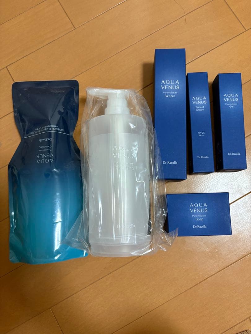 AQUA VENUS クレンジングジェル 500ml ポンプ付き(専用)