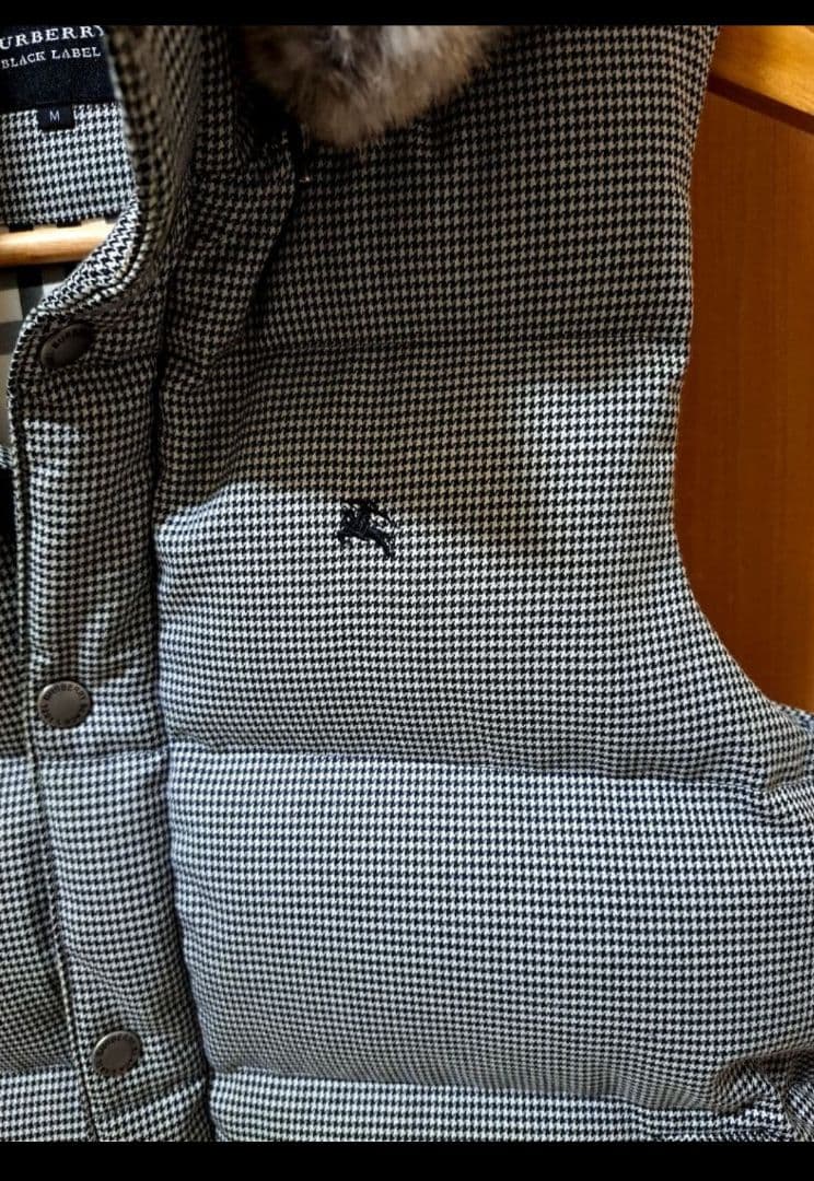 千鳥格子柄ダウンベスト　バーバリーブラックレーベル