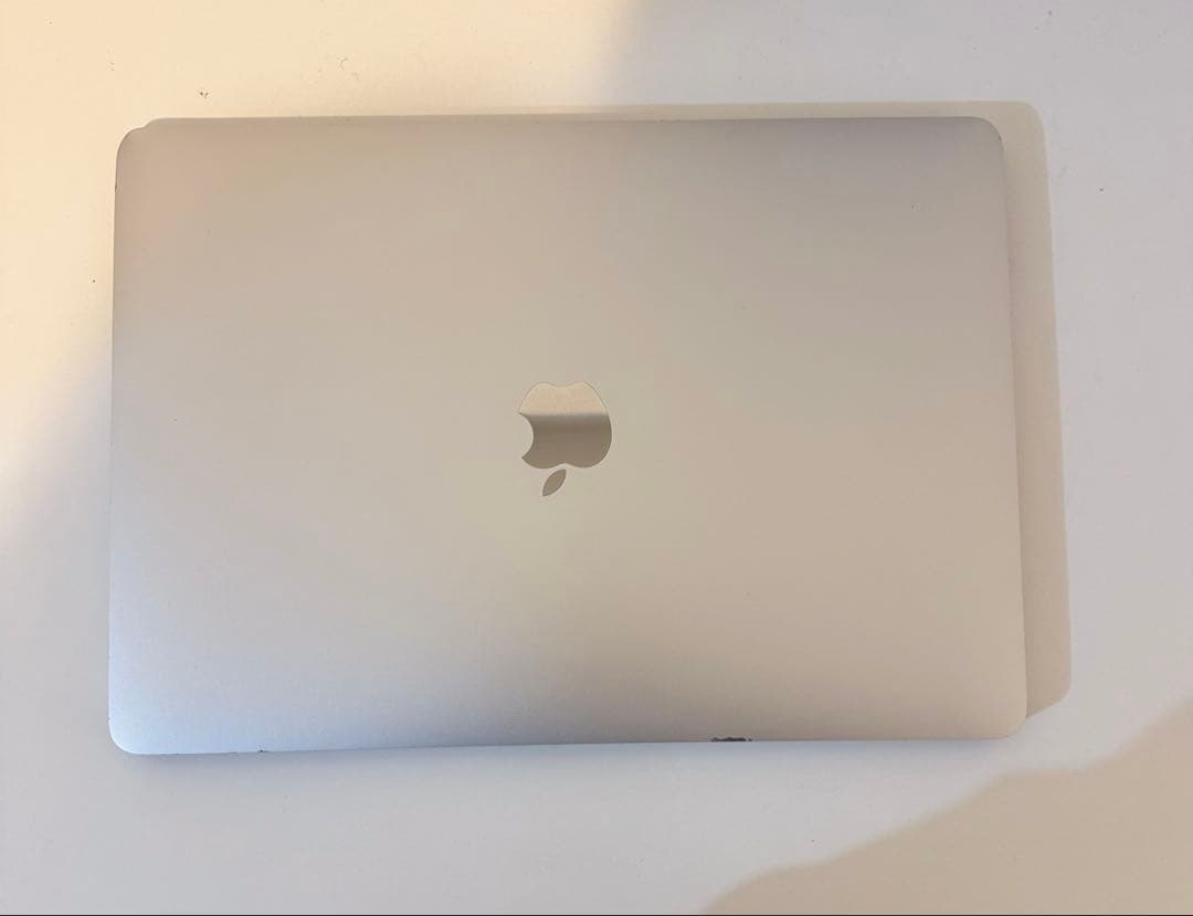Macbook Pro 2019 13インチ office付ける