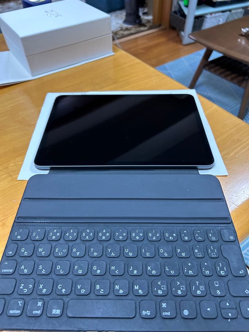iPadPro第2世代11インチ256GB・Appleペン・Keyboard