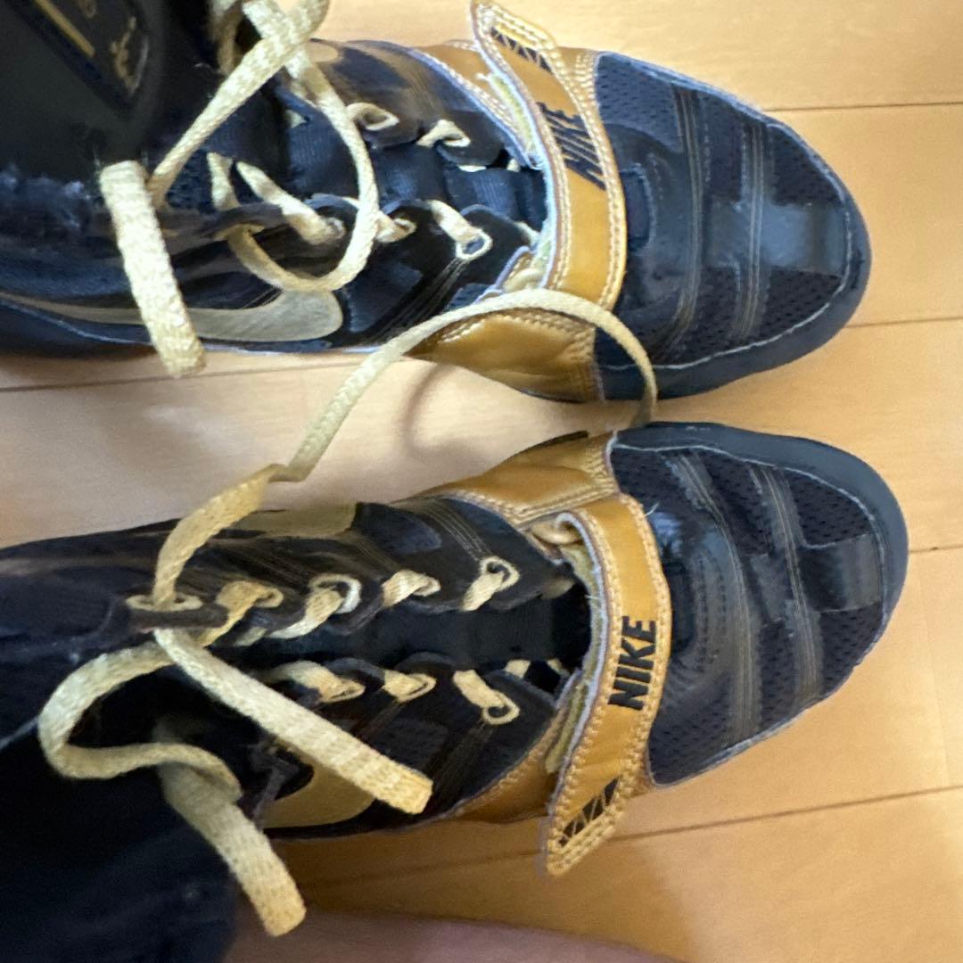 NIKE ボクシングシューズ ネイビー/ゴールド