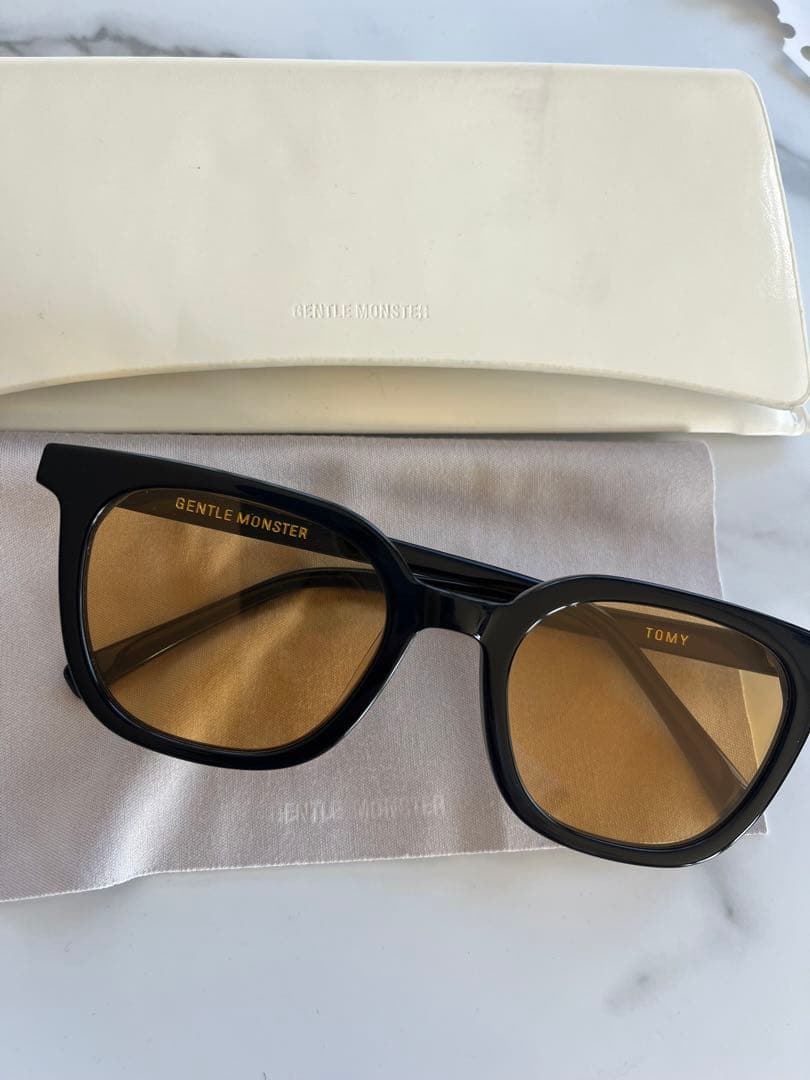 ジェントルモンスター　TOMY サングラス