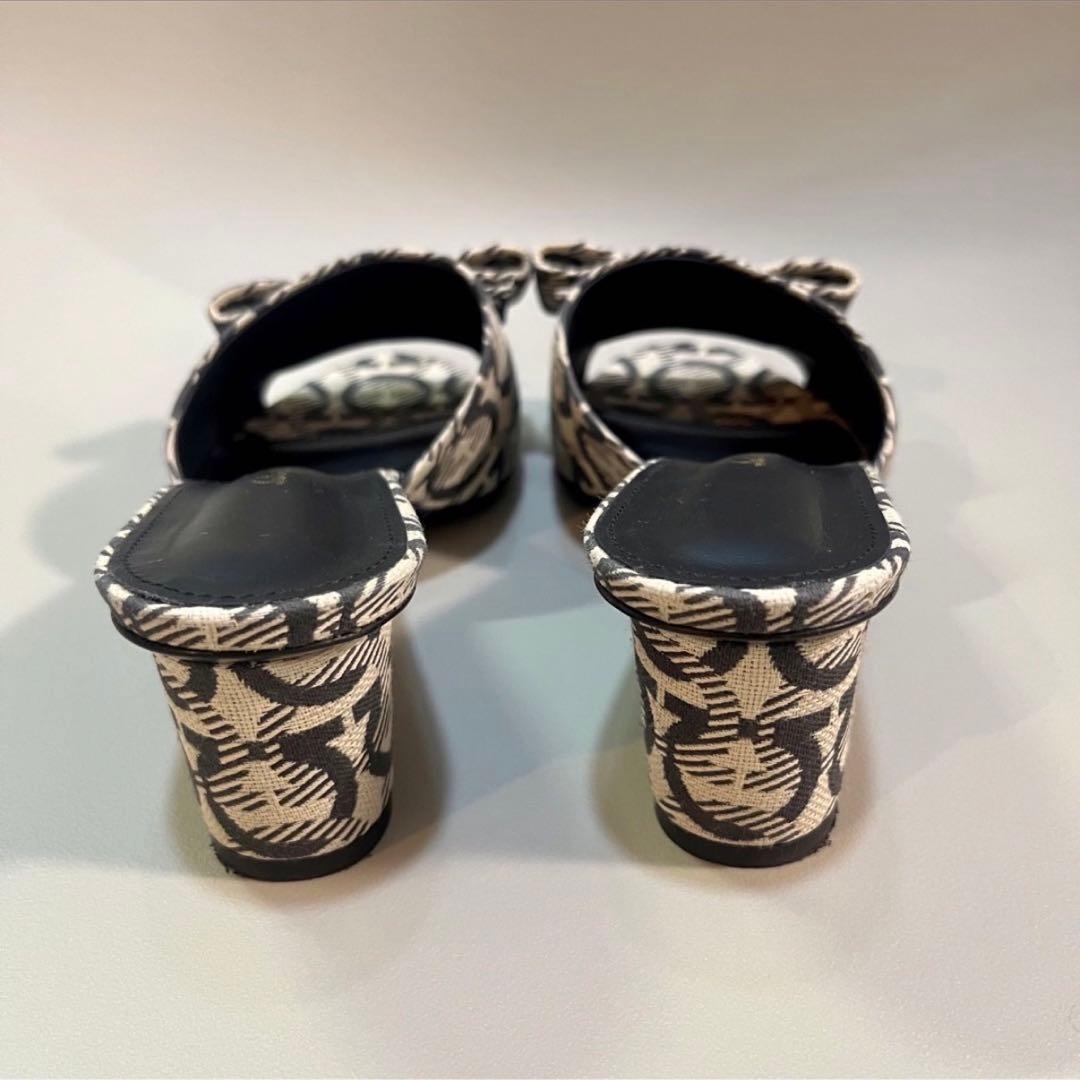 Ferragamo サンダル ガンチーニ viva 7D ミュール