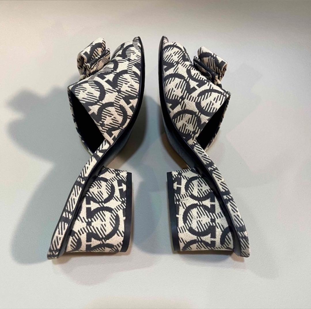 Ferragamo サンダル ガンチーニ viva 7D ミュール