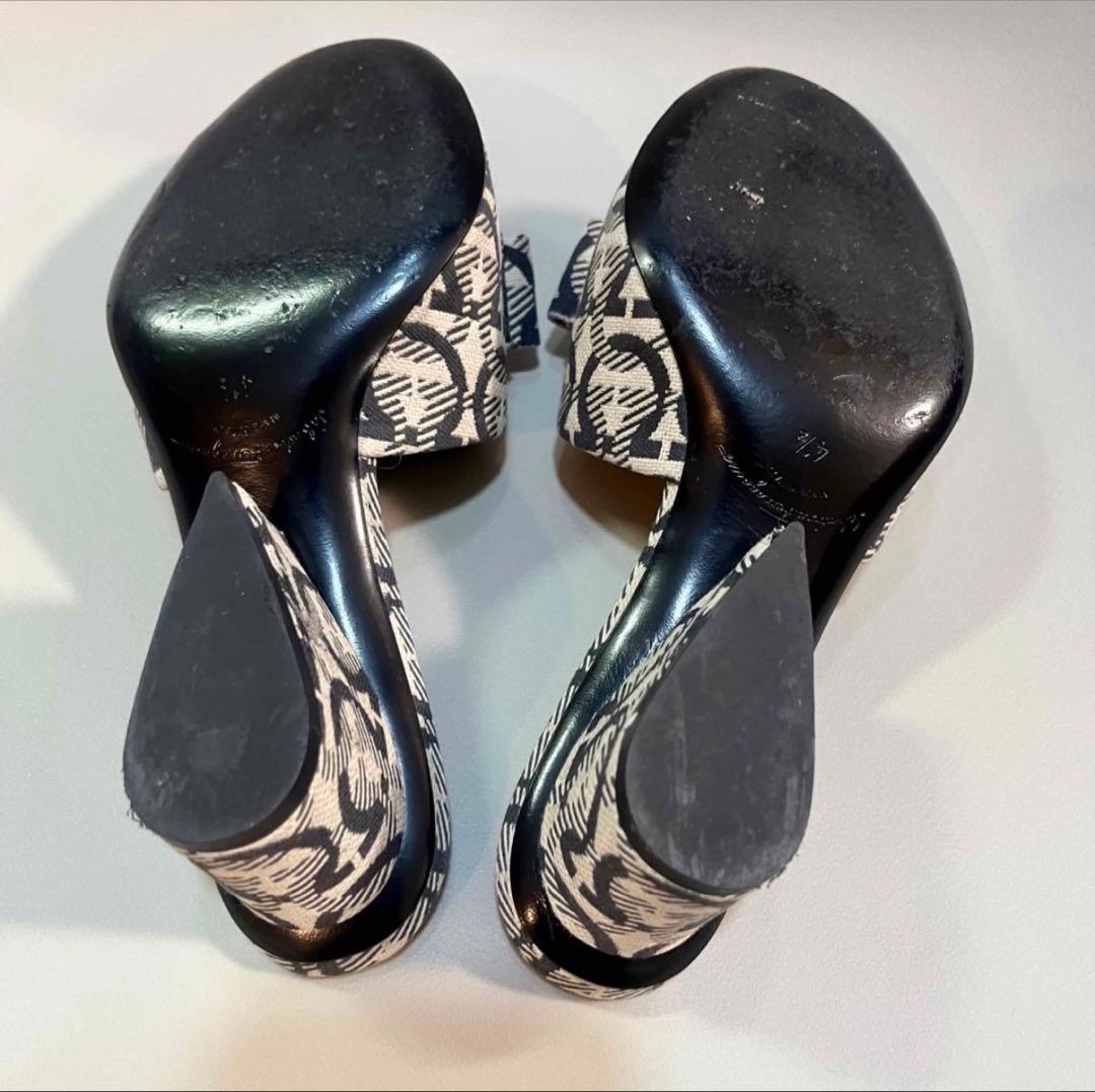 Ferragamo サンダル ガンチーニ viva 7D ミュール