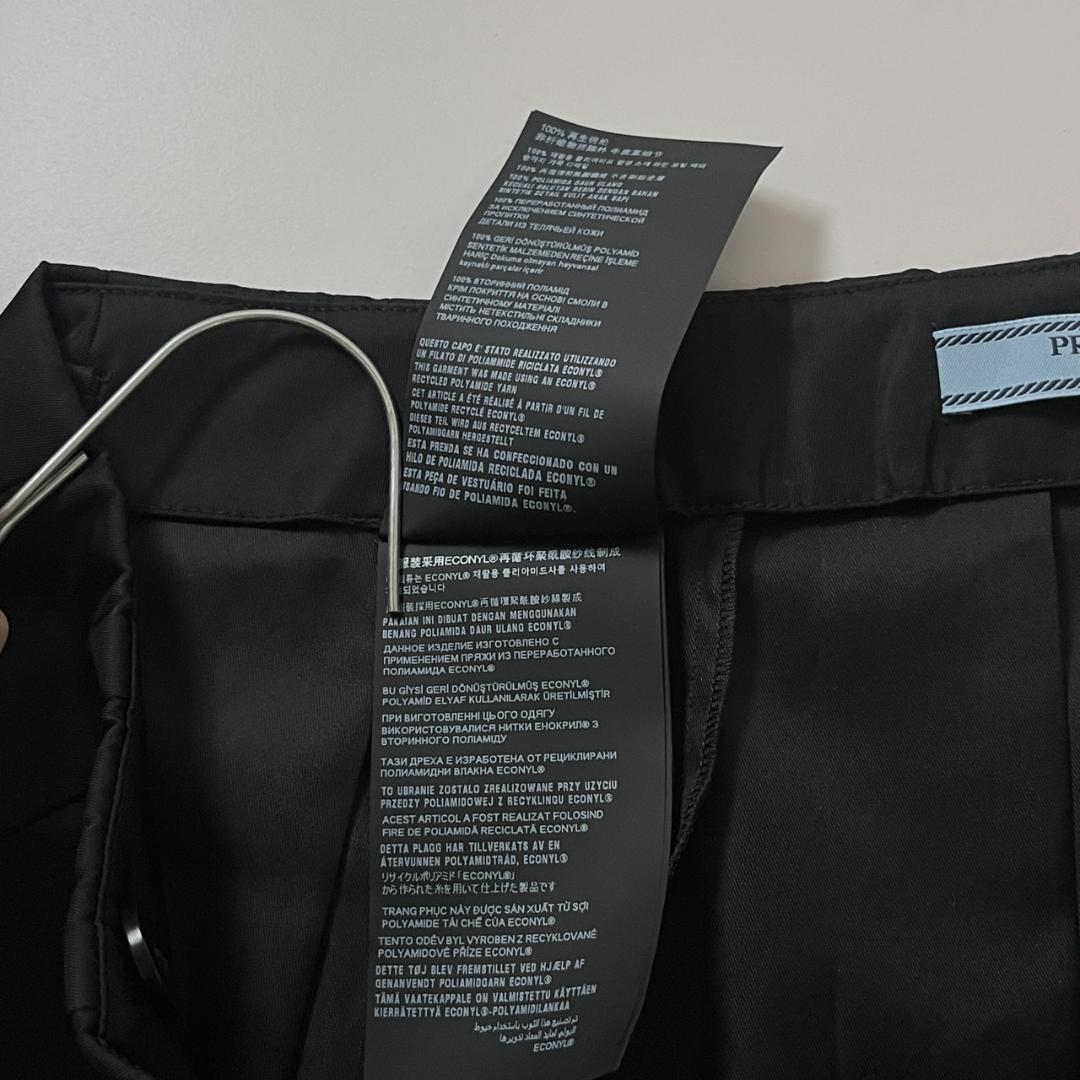 美品 PRADA Re-Nylon ベルト付 プリーツ ミニスカート 38