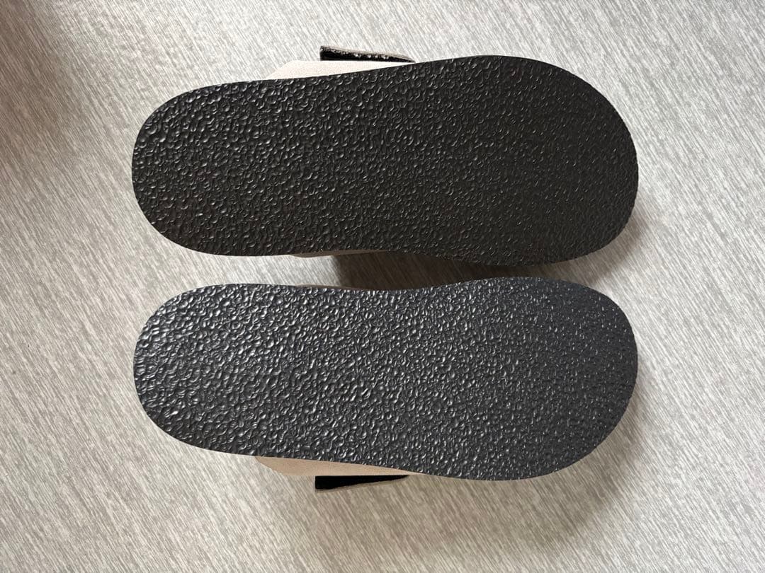 EMPORIO ARMANI ベージュ サンダル