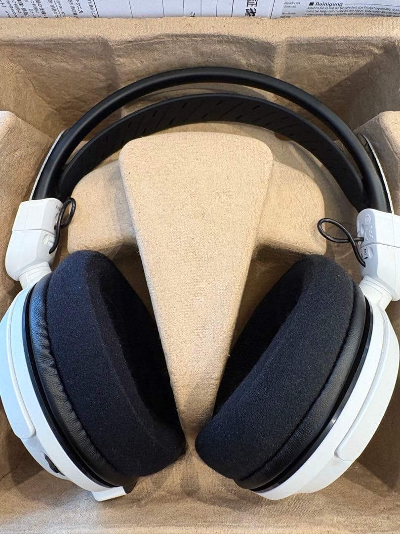 【ほぼ未使用】オーディオテクニカ ATH-GDL3 WH ゲーミングヘッドセット