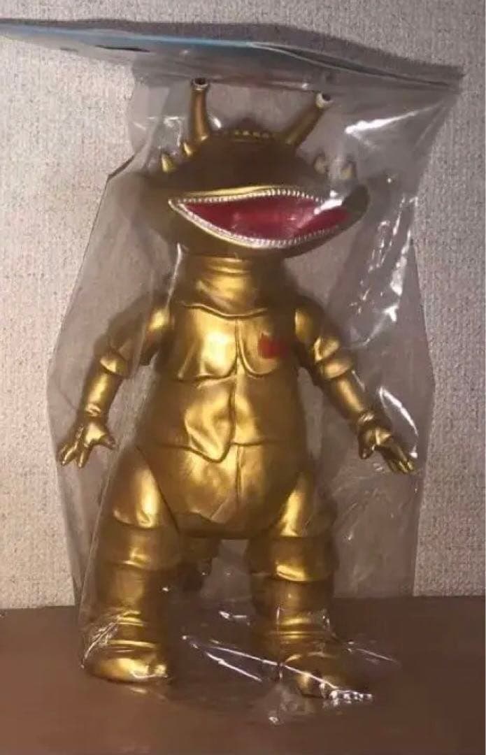 ブルマァク　カネゴン★カネゴンゴールド　金色カネゴン　カネゴンソフビ