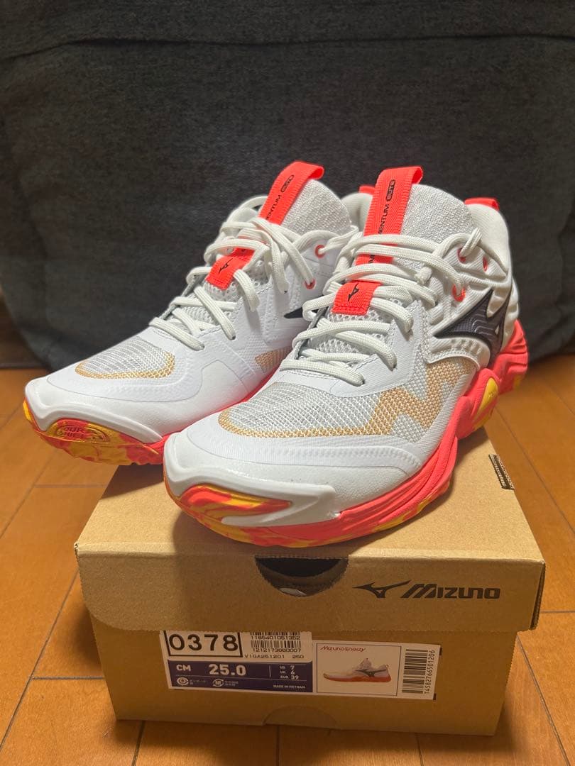 ミズノ　ウェーブモンタナム エリート バレーボールシューズ　25センチ