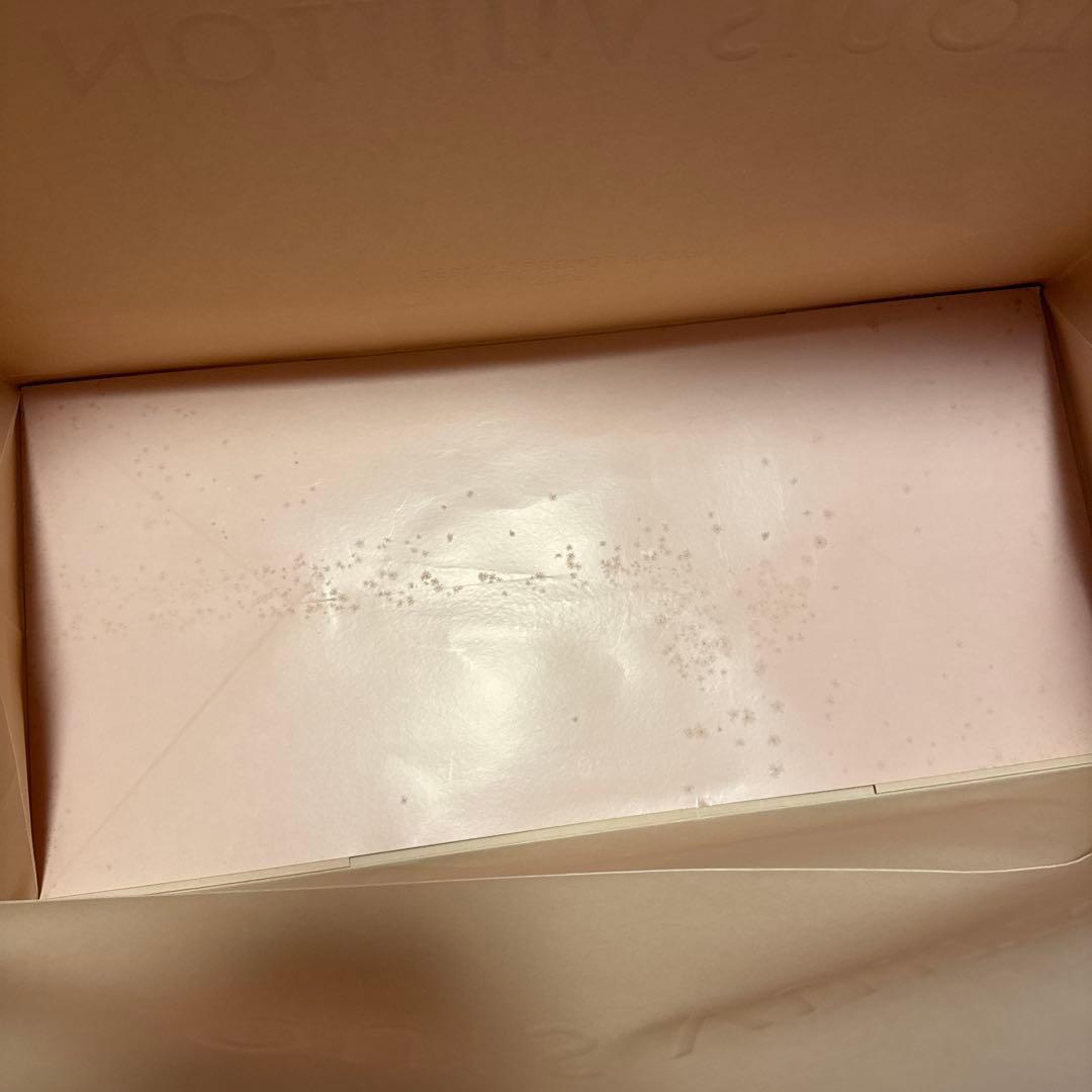 【VUITTON】ギフトボックス7個＋ショッパー袋3枚＋リボン＋メッセージカード