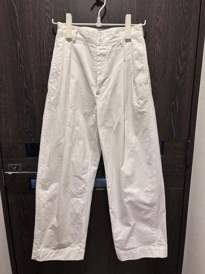 LOEFF ホワイト コットンツイルパンツ