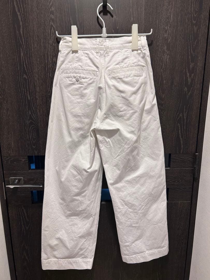 LOEFF ホワイト コットンツイルパンツ