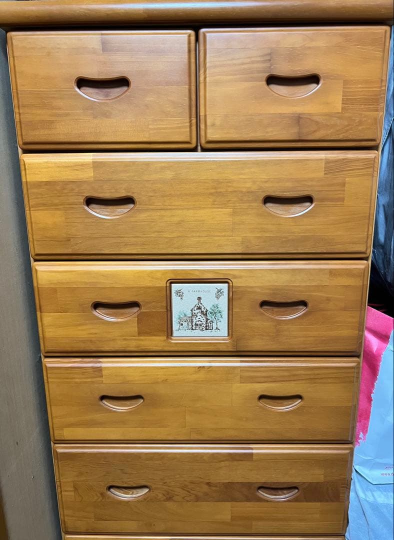 ✳️りんりん✳️カリモク　洋服　タンス❤️木製　7段　引き出し8個 木目調