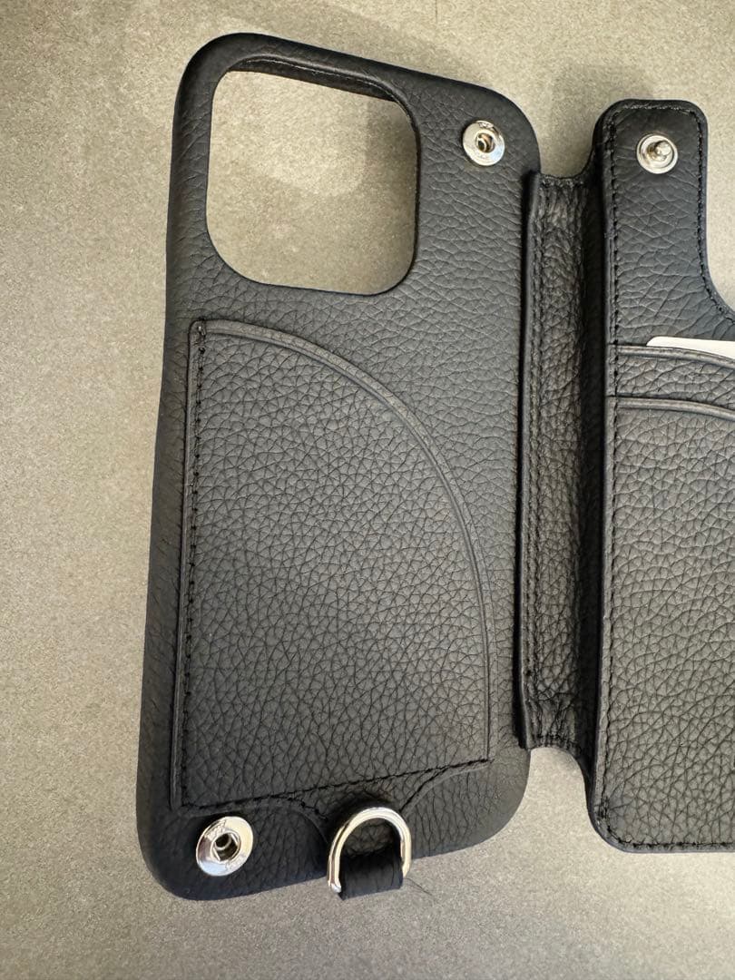 DEMIU　BALLON CINQ iPhone 15proケース