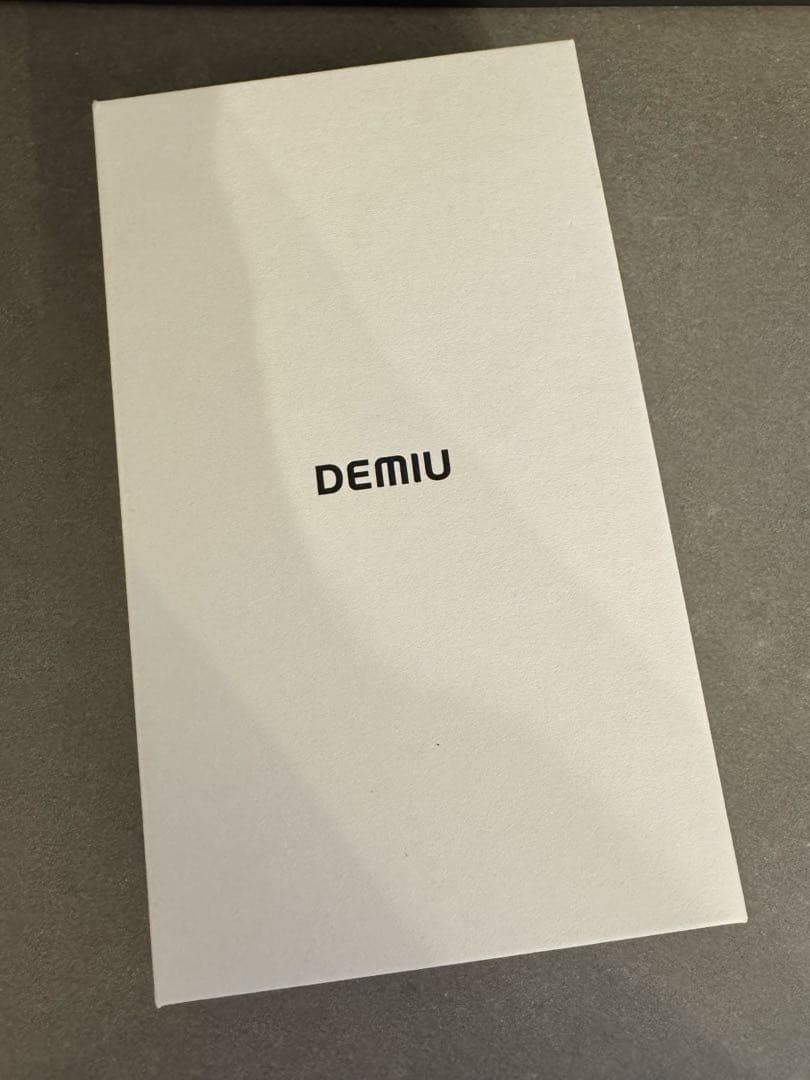 DEMIU　BALLON CINQ iPhone 15proケース