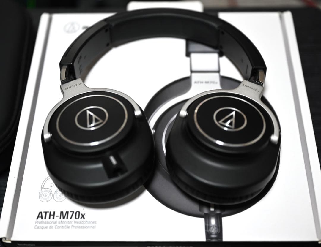【良品】オーディオテクニカ ATH-M70x モニターヘッドホン【即納】