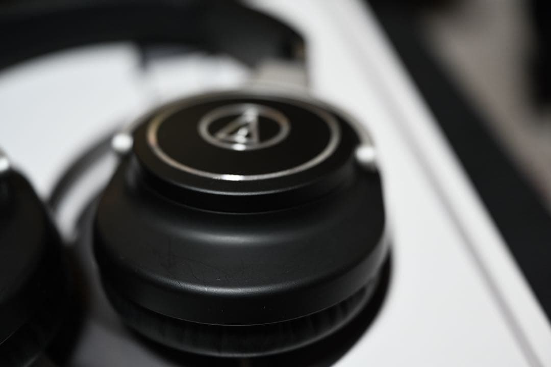 【良品】オーディオテクニカ ATH-M70x モニターヘッドホン【即納】