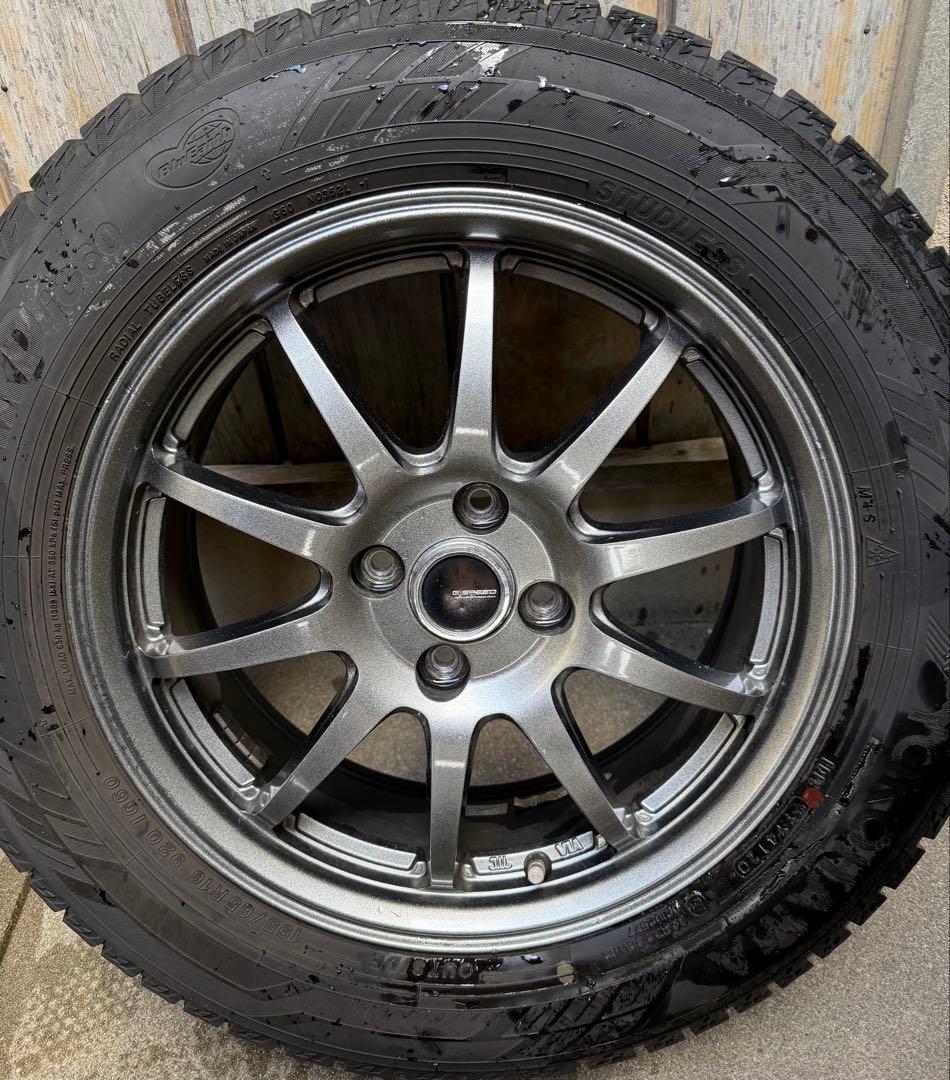 トヨタ　ライズ　16インチ スタッドレスタイヤ　ホイールセット