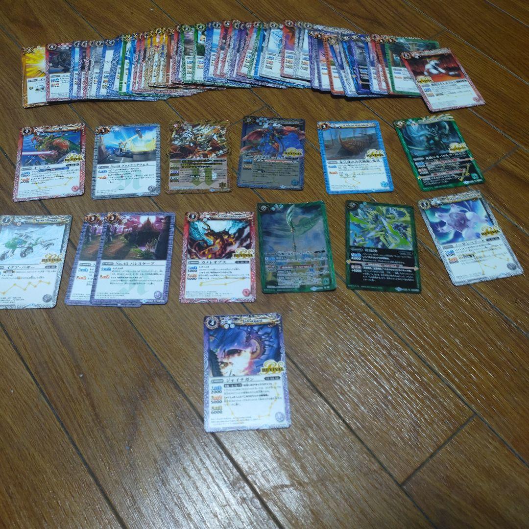 バトスピ 引退品 デッキ大量 この他にもカード、コア、スリーブあるだけ付けます