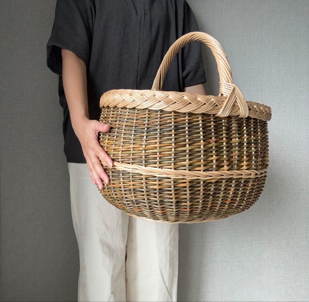 【新品•未使用】ラトビア　バスケット　かご　収納　インテリア　柳