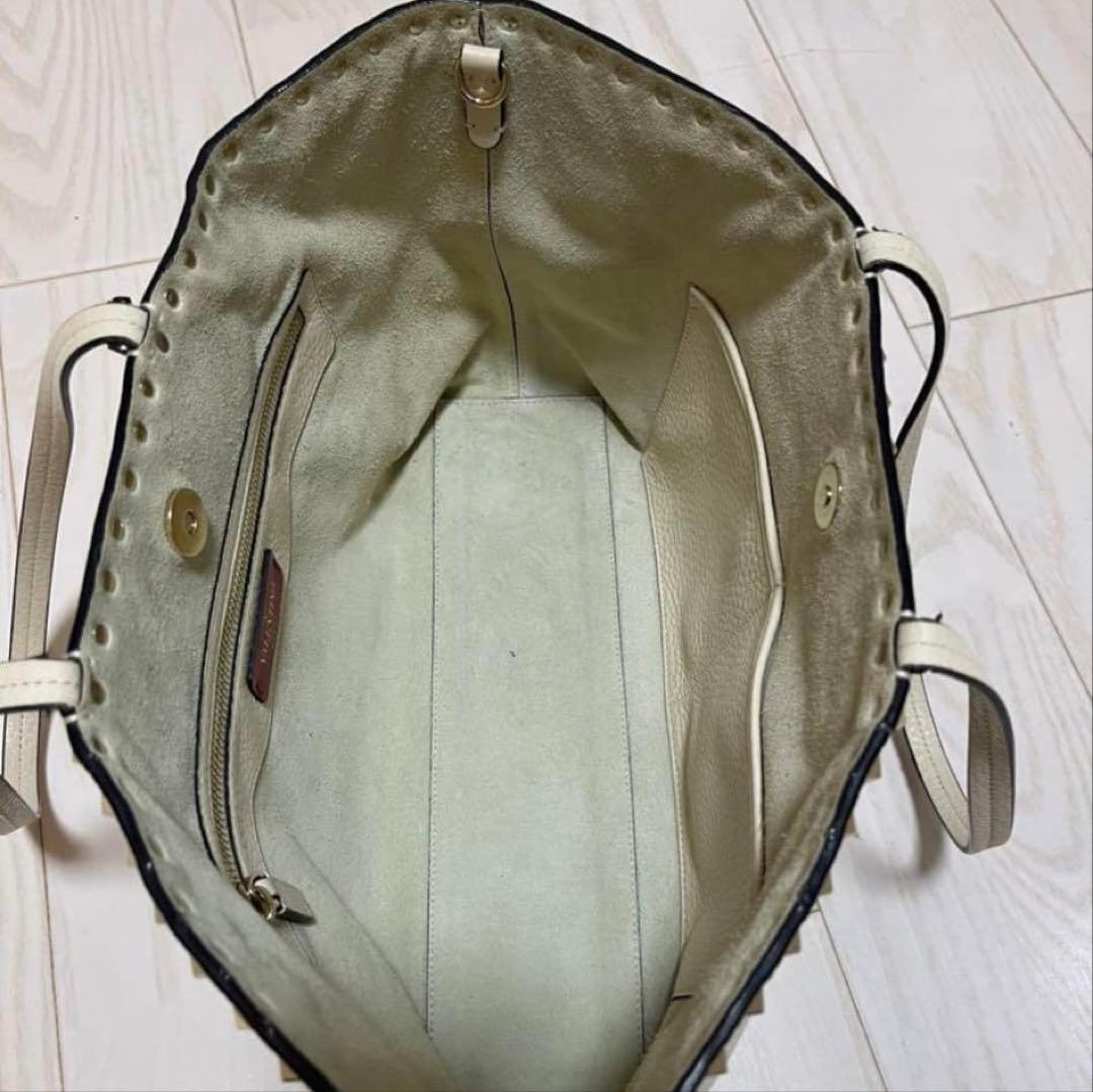 最後値下げ　VALENTINO GARAVANI ホワイトトートバッグ