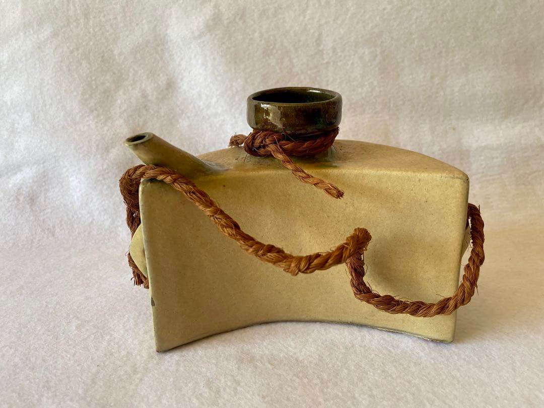 人間国宝　金城次郎　抱瓶（共箱）