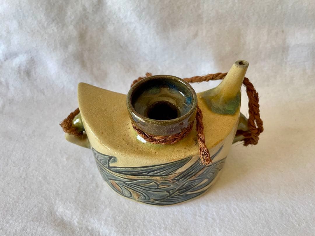 人間国宝　金城次郎　抱瓶（共箱）