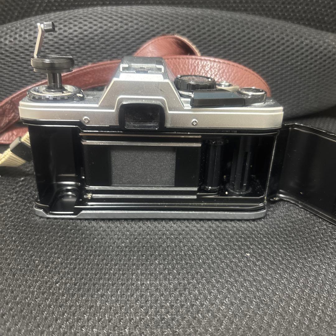 OLYMPUS OM-10 フィルムカメラ 50mmレンズ付き