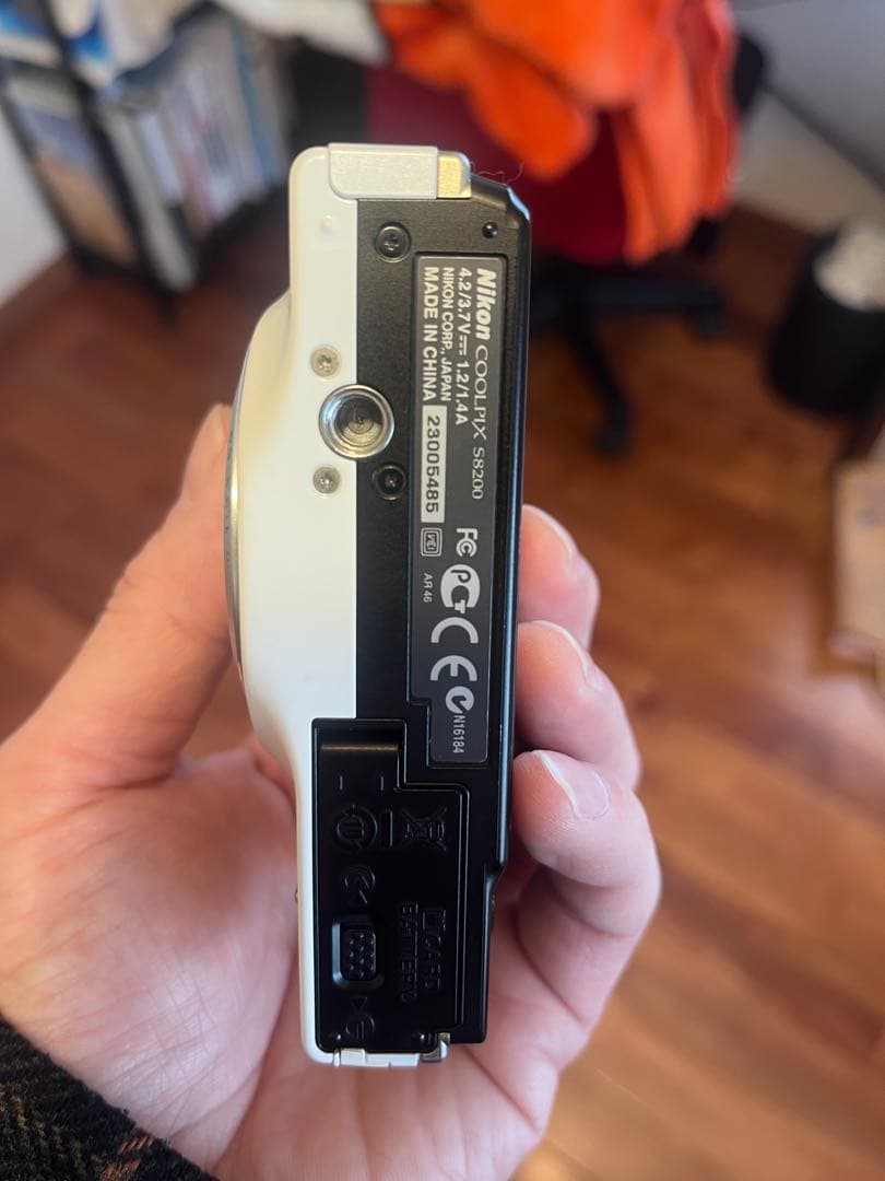 Nikon COOLPIX S8200 コンパクトデジタルカメラ