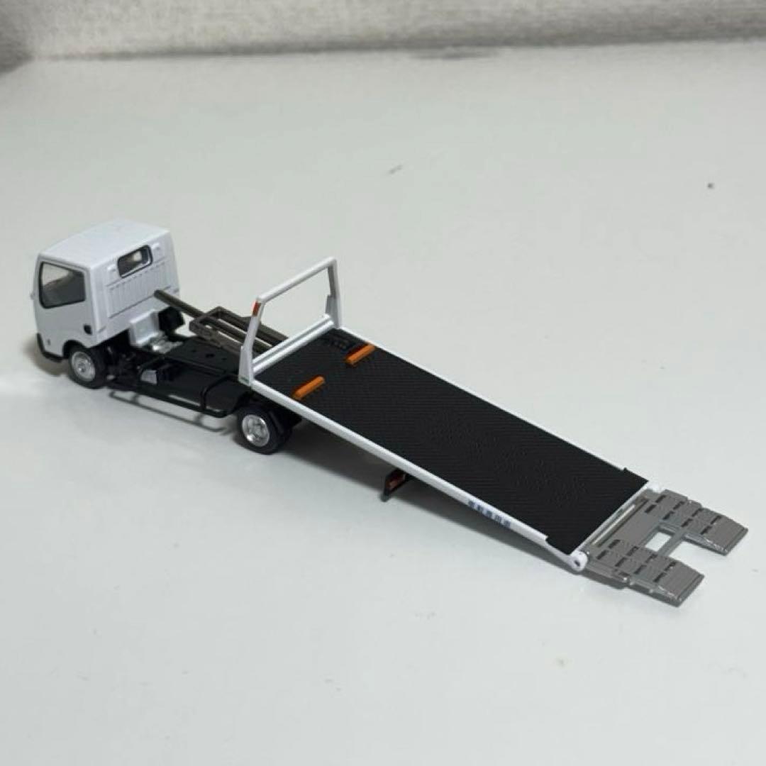 トミカ リミテッドヴィンテージネオ 日産アトラス(F24) LV-N144a