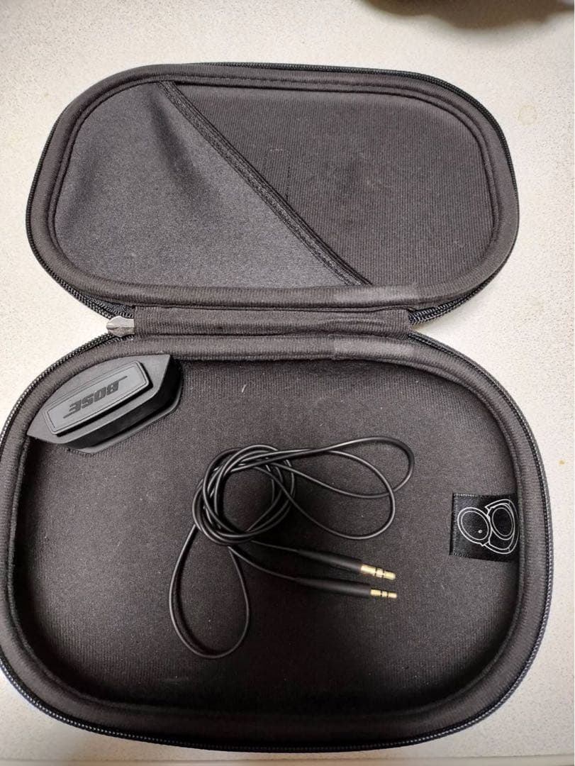 ヘッドホン　ワイヤレス　Bose QuietComfort 35