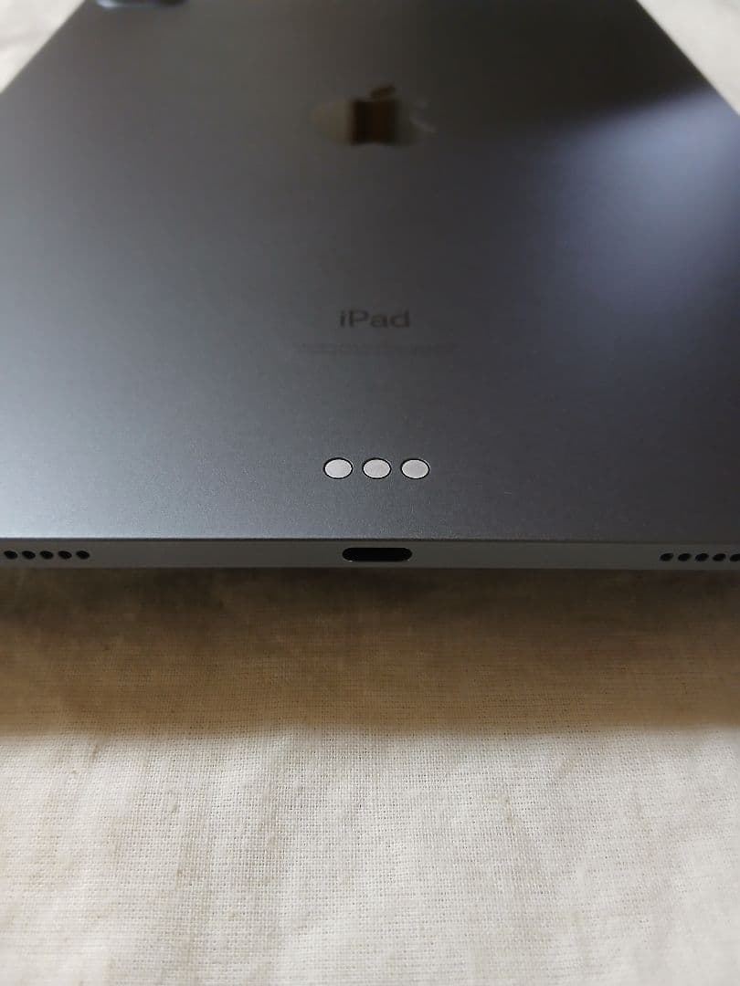 超美品 iPad Pro11 第2世代 バッテリー90%