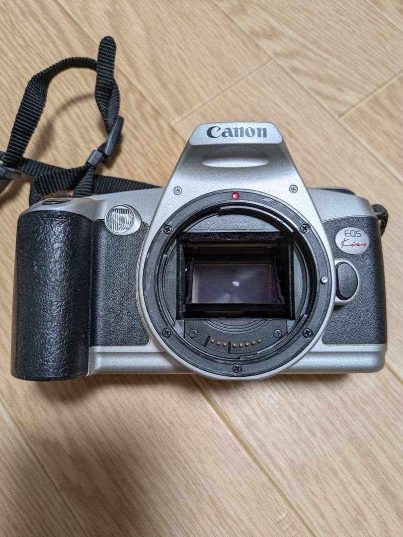 (ジャンク品)Canon EOS kiss一眼レフフィルムカメラ レンズ2本付き