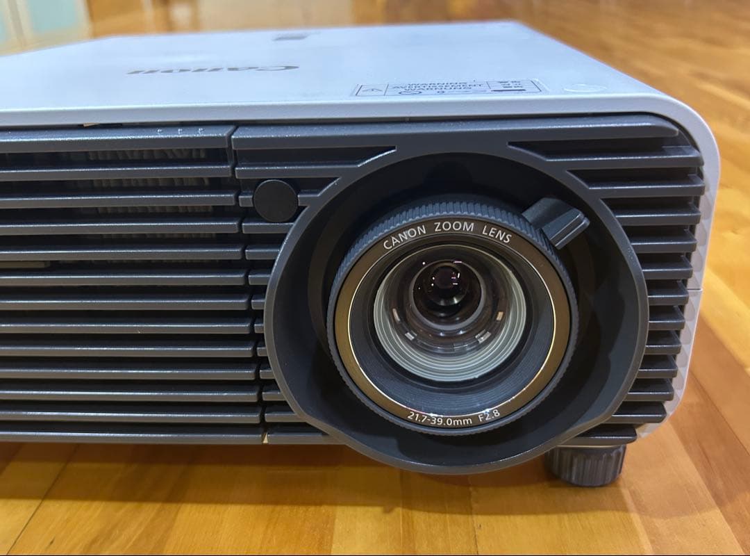 CanonプロジェクターWUX450 純正ケース•リモコン付き
