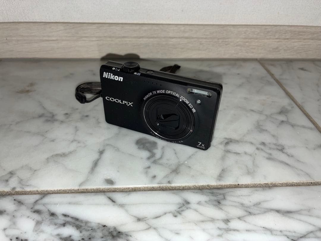 Nikon COOLPIX S6000 コンパクトデジタルカメラ