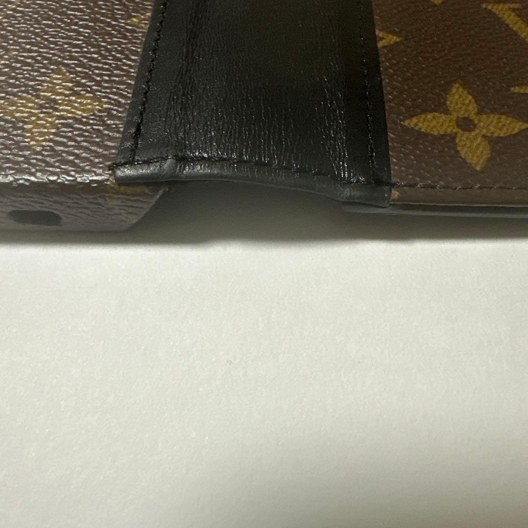 ルイヴィトン　iPhone14Pro ケース　手帳型　フォリオ