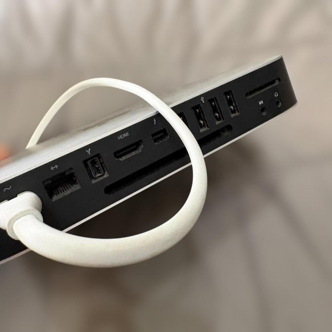 Macデスクトップ Apple Mac mini CPU 2.3 i7 4GB SSD 256GB